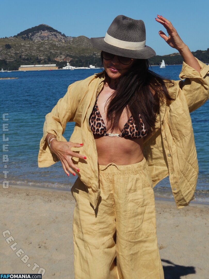 Nazan Eckes / nazaneckes Çıplak OnlyFans  Sızdırılmış Fotoğraf #5