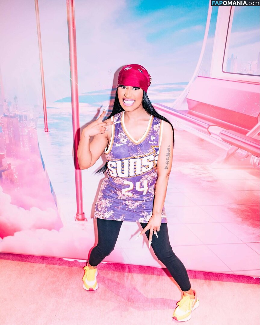 Nicki Minaj / nickiminaj Çıplak OnlyFans  Sızdırılmış Fotoğraf #389