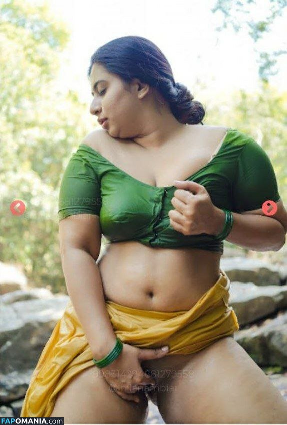 Nila Nambiar / Smera1695 / nilanambiar Çıplak OnlyFans  Sızdırılmış Fotoğraf #7