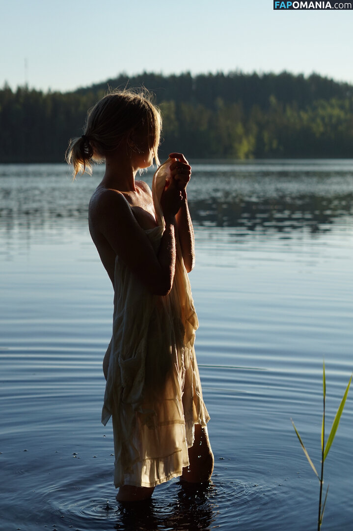 Nina Laitiala / Ninainsauna Çıplak OnlyFans  Sızdırılmış Fotoğraf #3