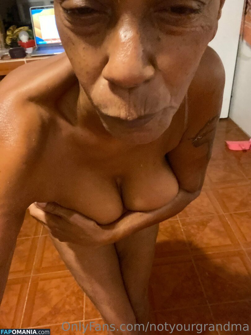 notyourgrandma Çıplak OnlyFans  Sızdırılmış Fotoğraf #1