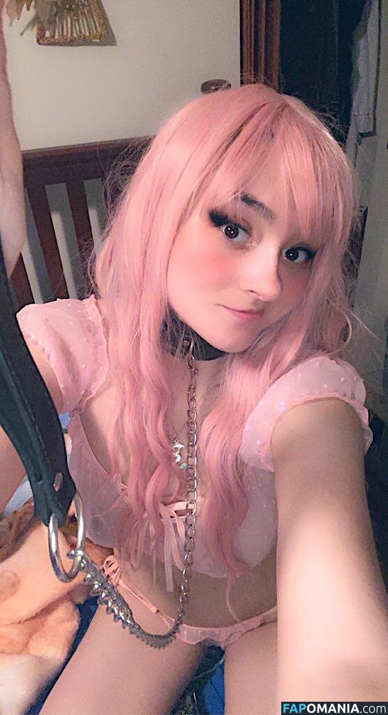 Novavortexi / Sluttyhoneycomb / novaworx Çıplak OnlyFans  Sızdırılmış Fotoğraf #1