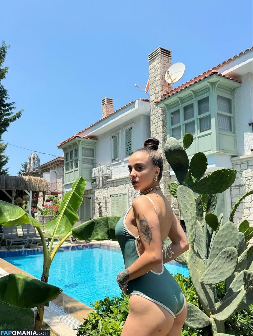 Nurseli Aksoy / https: / punknurseli Çıplak OnlyFans  Sızdırılmış Fotoğraf #20