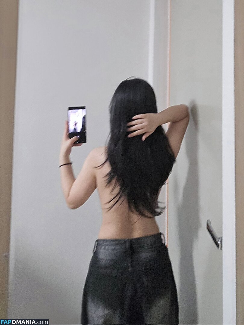 bsr_ming / he11o_o11 / he11opeaches / nya_ming / 냐밍 / 피치 Çıplak OnlyFans  Sızdırılmış Fotoğraf #1