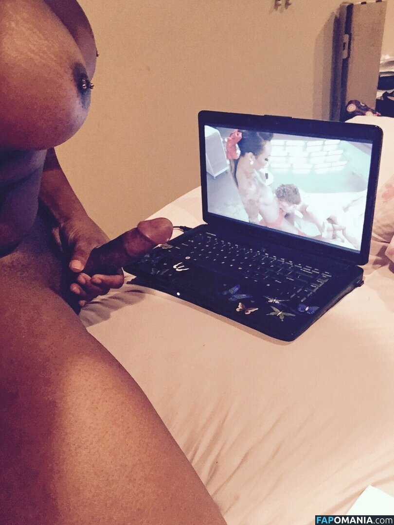 Nyla Rose / nylarosebeast / nylarosetk Çıplak OnlyFans  Sızdırılmış Fotoğraf #7