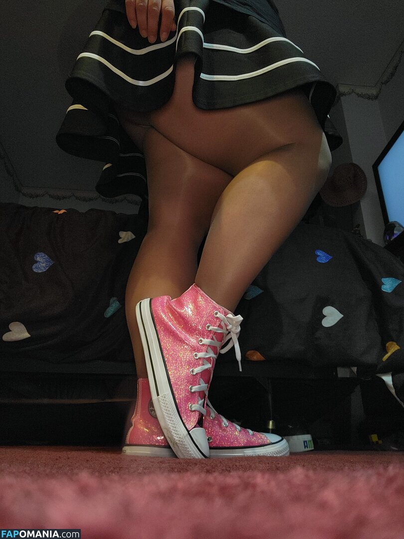 Nylonsandsocks / nylon_and_socks Çıplak OnlyFans  Sızdırılmış Fotoğraf #2