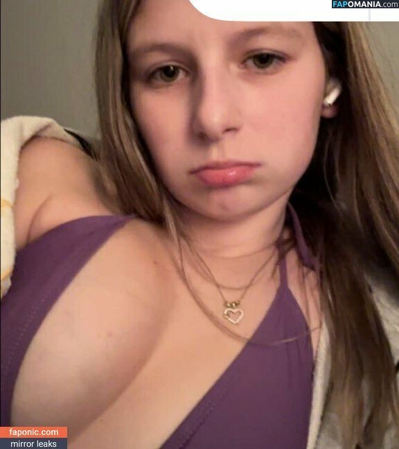 Oceanne Bergeron / https: / oceane_bergeron / oceannexoxo / ocebergeron / ocebergeron... Çıplak OnlyFans  Sızdırılmış Fotoğraf #1