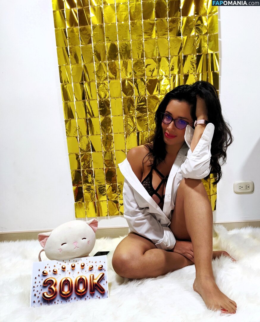 Officefacil / Vivi Becerra / vivi.v / vivi_officefacil / vivib0808 Çıplak OnlyFans  Sızdırılmış Fotoğraf #237