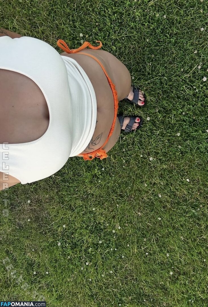 Ohneklamotte / yasmindouah Çıplak OnlyFans  Sızdırılmış Fotoğraf #5