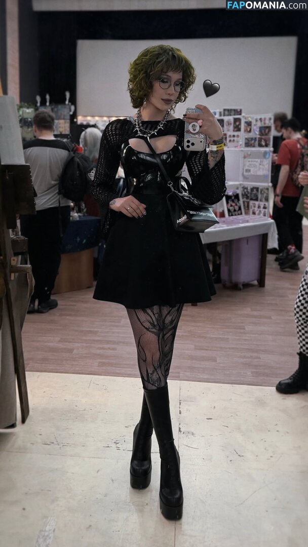 Olga Haku @frau_haku / frau_haku Çıplak OnlyFans  Sızdırılmış Fotoğraf #3