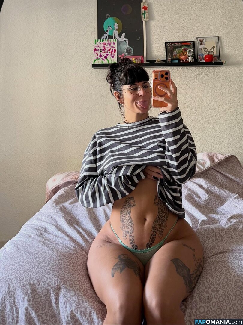 olgitalunnna Çıplak OnlyFans  Sızdırılmış Fotoğraf #3