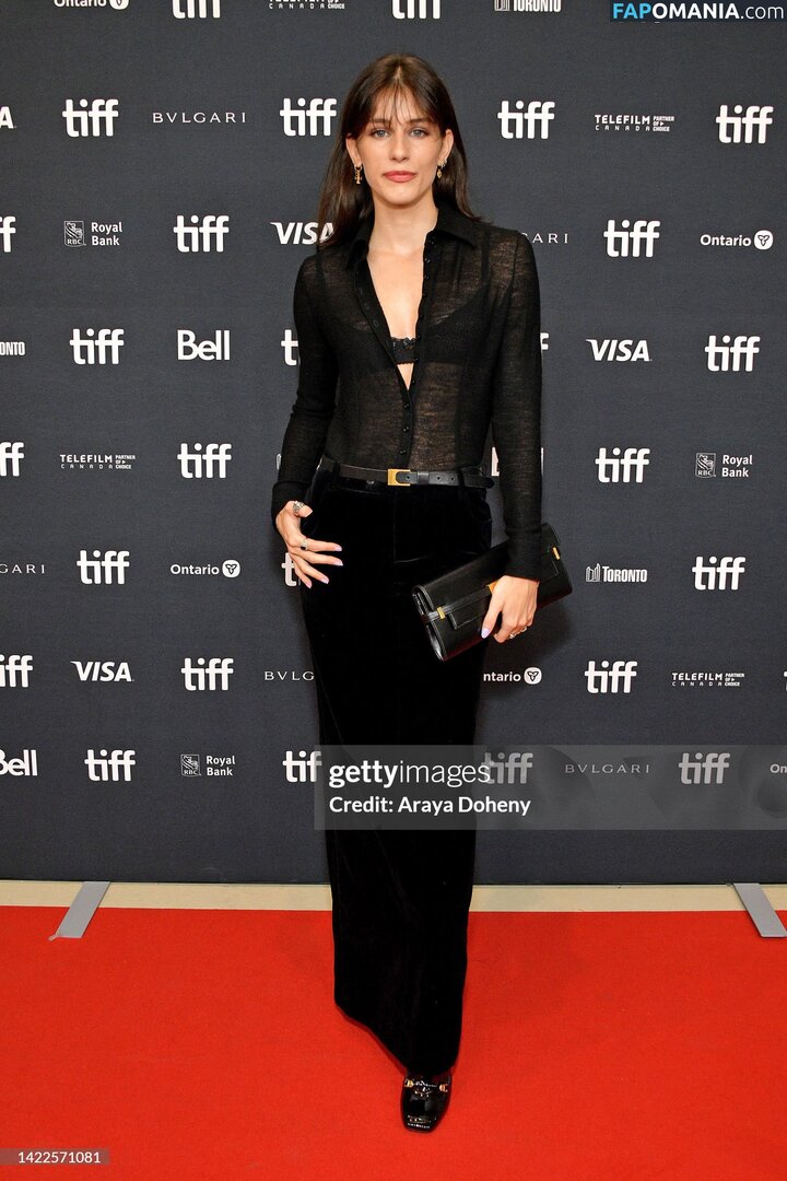 Olivia Rouyer / olivia_rouyer Çıplak OnlyFans  Sızdırılmış Fotoğraf #7