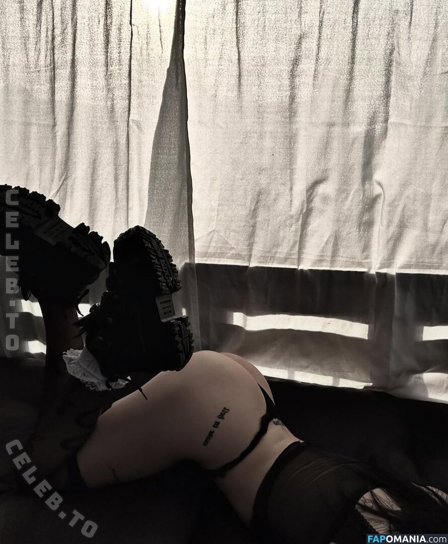 Onlycocochanel Çıplak OnlyFans  Sızdırılmış Fotoğraf #1