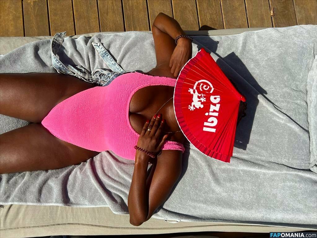 Oti Mabuse / otimabuse Çıplak OnlyFans  Sızdırılmış Fotoğraf #13