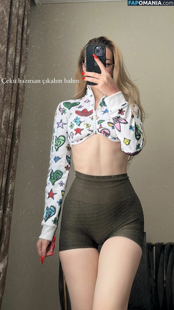 Oznur Guven / oz_nurunuz / oznurunuz / oznurunuzz Çıplak OnlyFans  Sızdırılmış Fotoğraf #3
