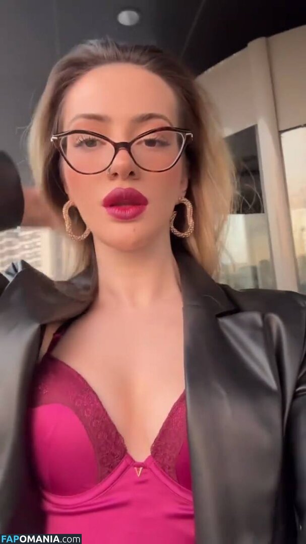 Oznur Guven / oz_nurunuz / oznurunuz / oznurunuzz Çıplak OnlyFans  Sızdırılmış Fotoğraf #217