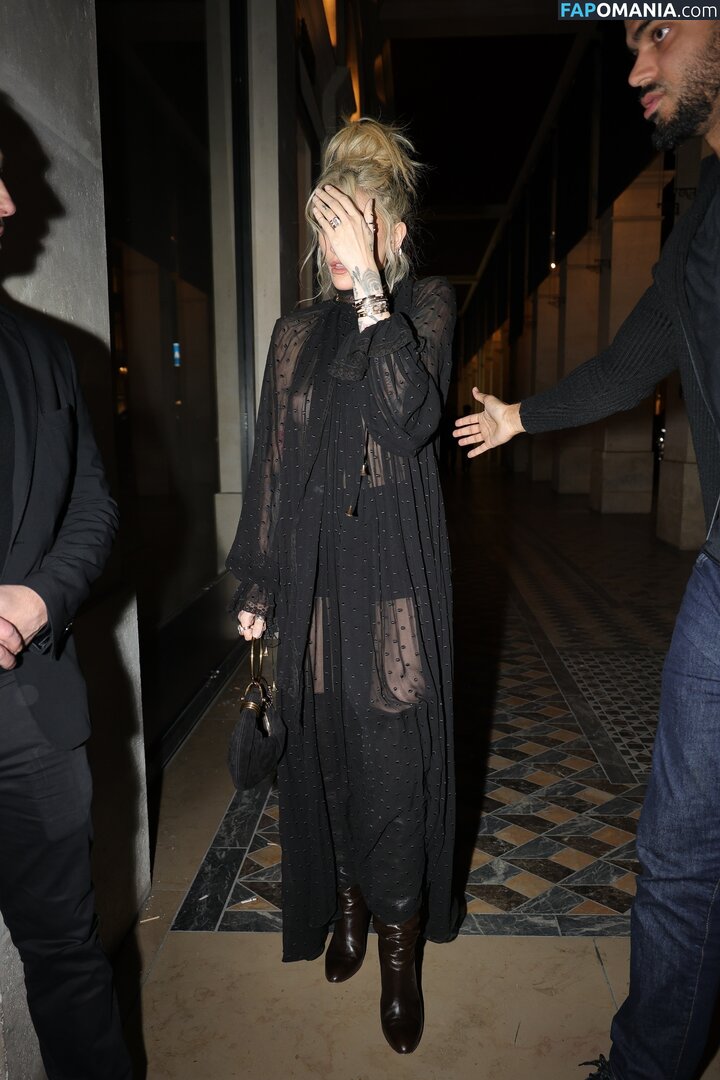 Paris Jackson / parisjackson Çıplak OnlyFans  Sızdırılmış Fotoğraf #18