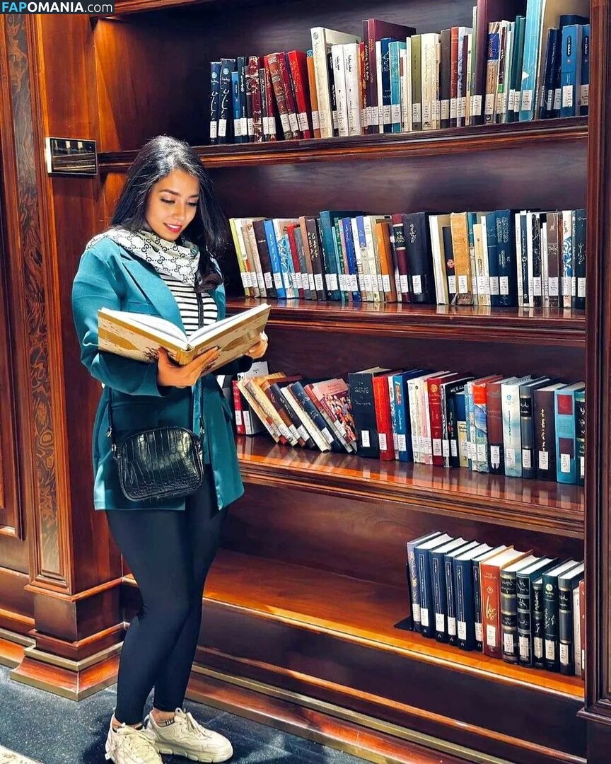 Parya_per / priyavault Çıplak OnlyFans  Sızdırılmış Fotoğraf #3