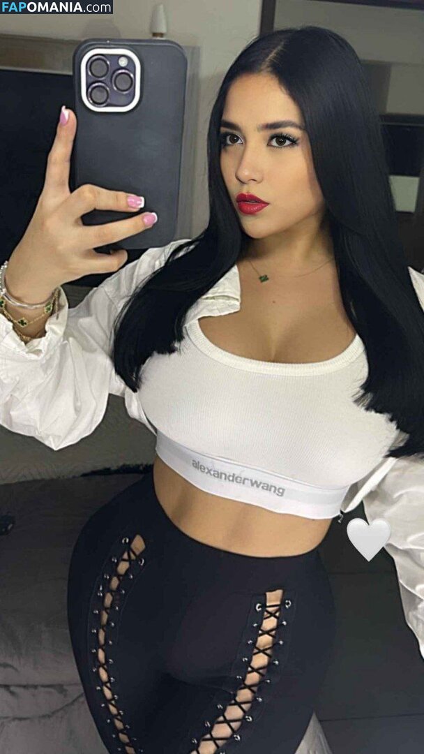 Parya_per / priyavault Çıplak OnlyFans  Sızdırılmış Fotoğraf #33