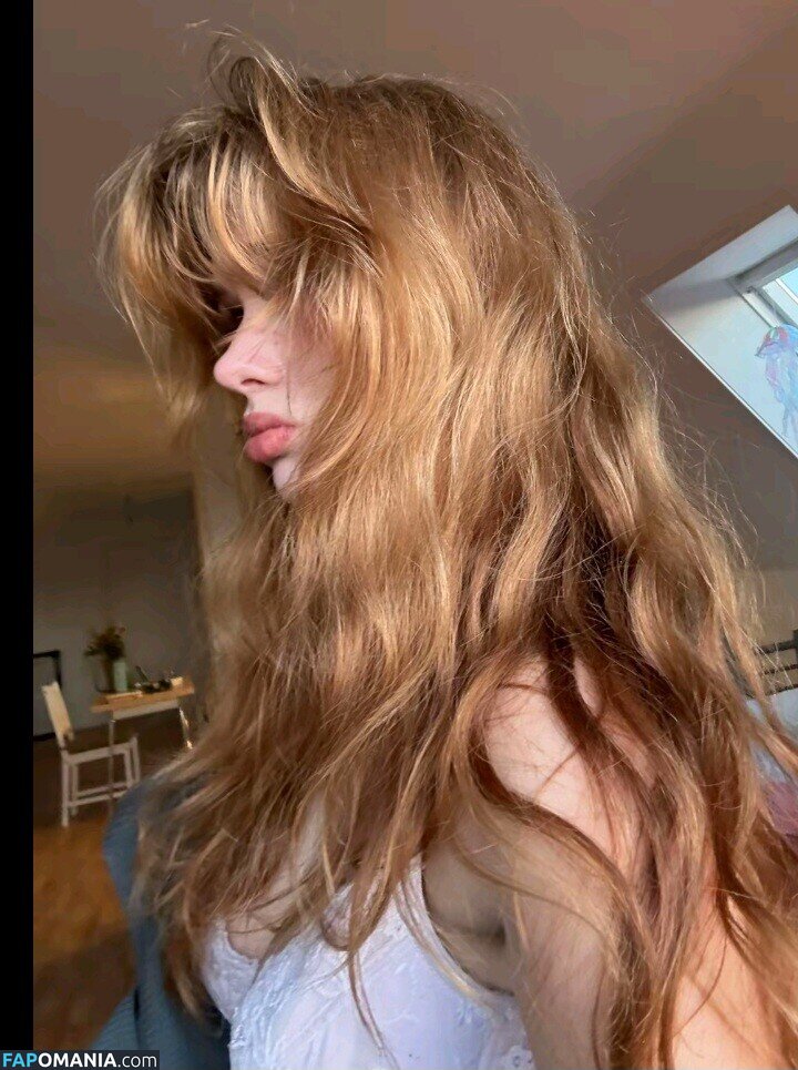 Aurora / allnaturalaurora / andrew ate / patrickbatman111 / patrickbatmanya Çıplak OnlyFans  Sızdırılmış Fotoğraf #2