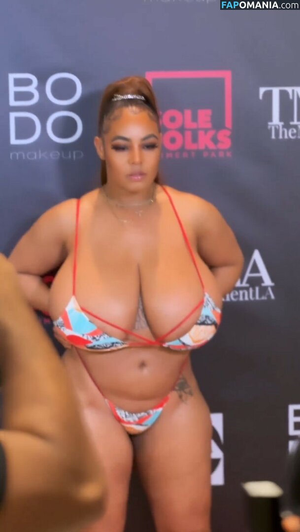 Persephanii / officialpersephanii Çıplak OnlyFans  Sızdırılmış Fotoğraf #4