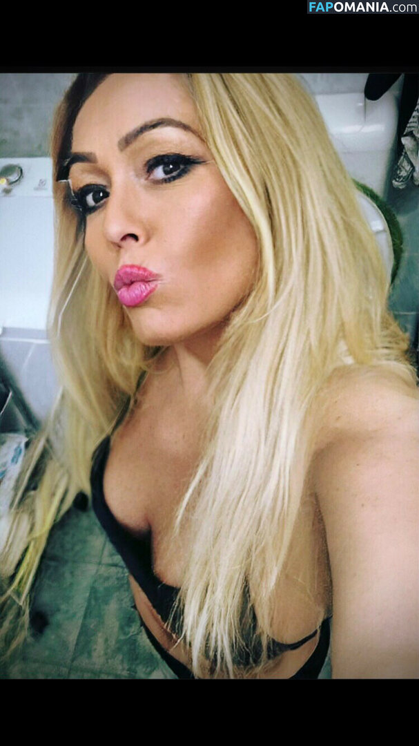 amator_csajok / f.lillaa / petratimea Çıplak OnlyFans  Sızdırılmış Fotoğraf #666