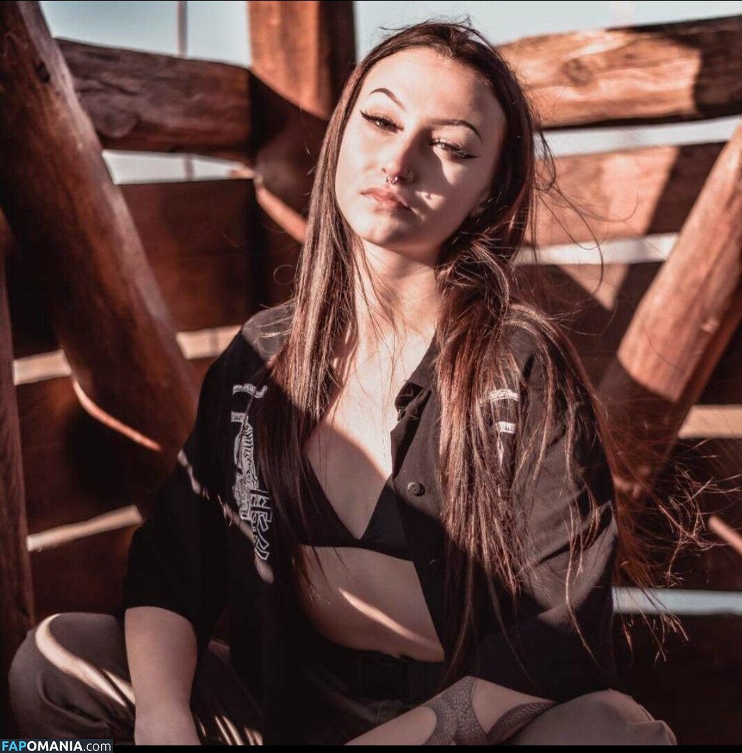 amator_csajok / f.lillaa / petratimea Çıplak OnlyFans  Sızdırılmış Fotoğraf #1099