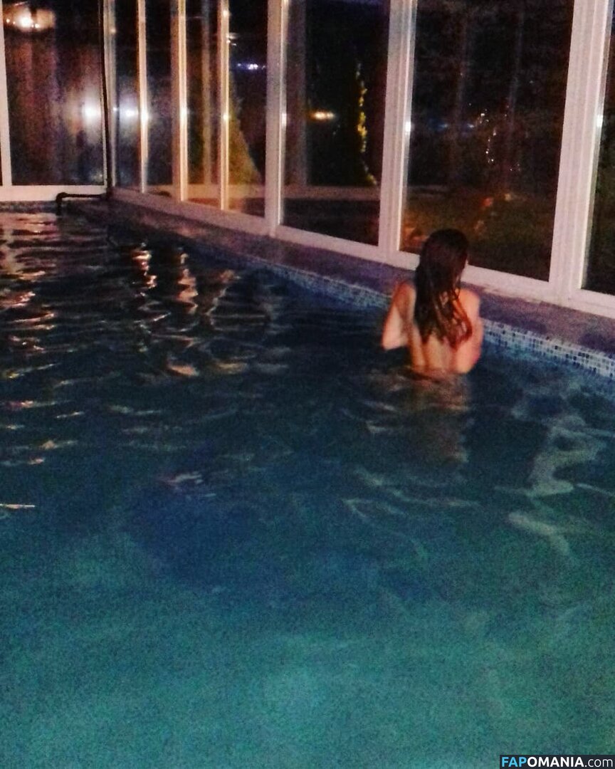 amator_csajok / f.lillaa / petratimea Çıplak OnlyFans  Sızdırılmış Fotoğraf #2724