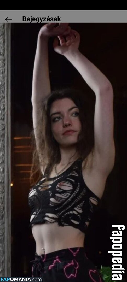 amator_csajok / f.lillaa / petratimea Çıplak OnlyFans  Sızdırılmış Fotoğraf #2735