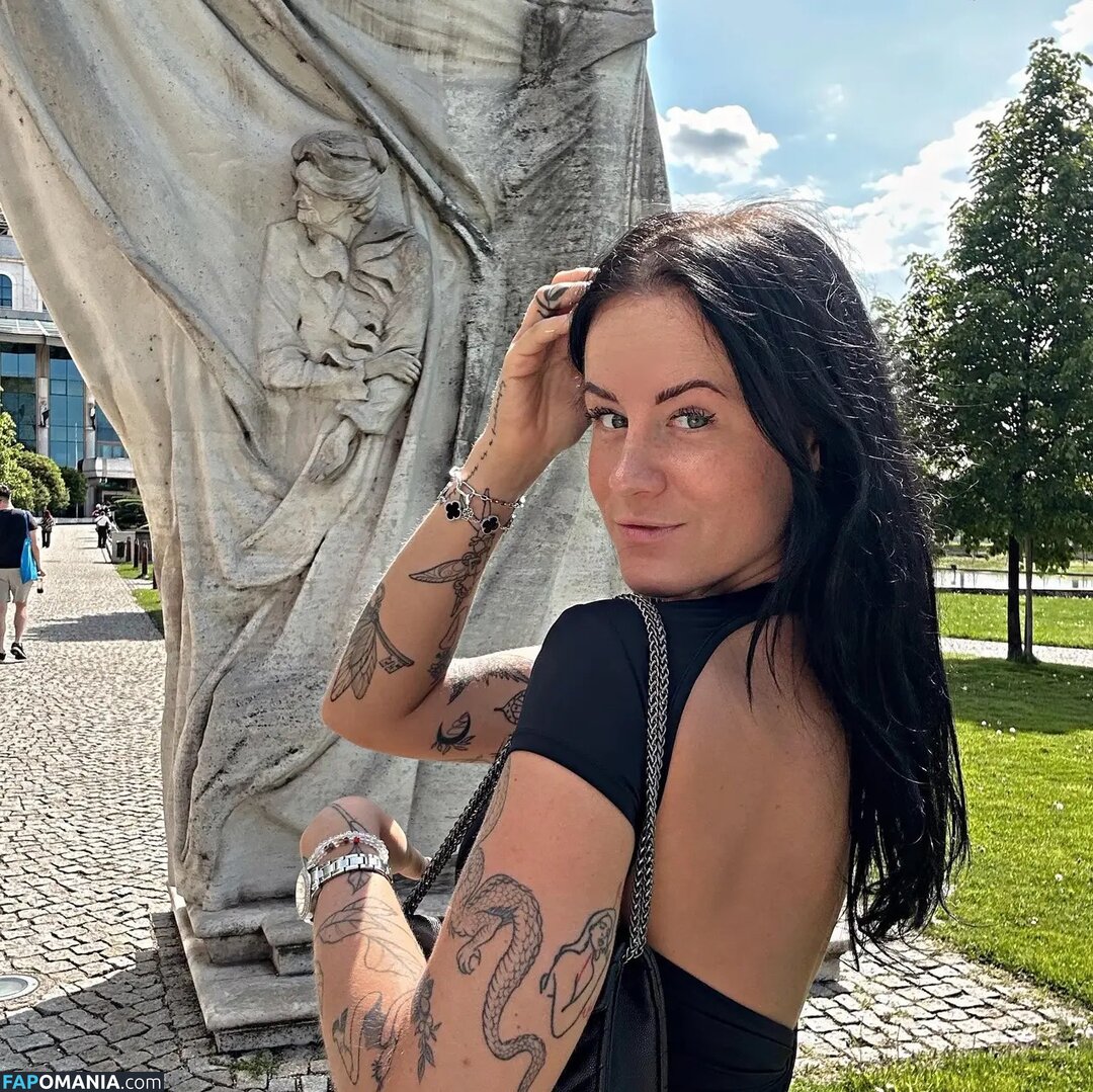 amator_csajok / f.lillaa / petratimea Çıplak OnlyFans  Sızdırılmış Fotoğraf #2744