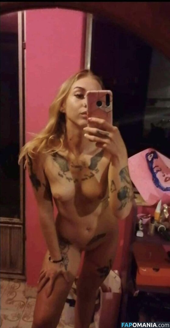 amator_csajok / f.lillaa / petratimea Çıplak OnlyFans  Sızdırılmış Fotoğraf #2774