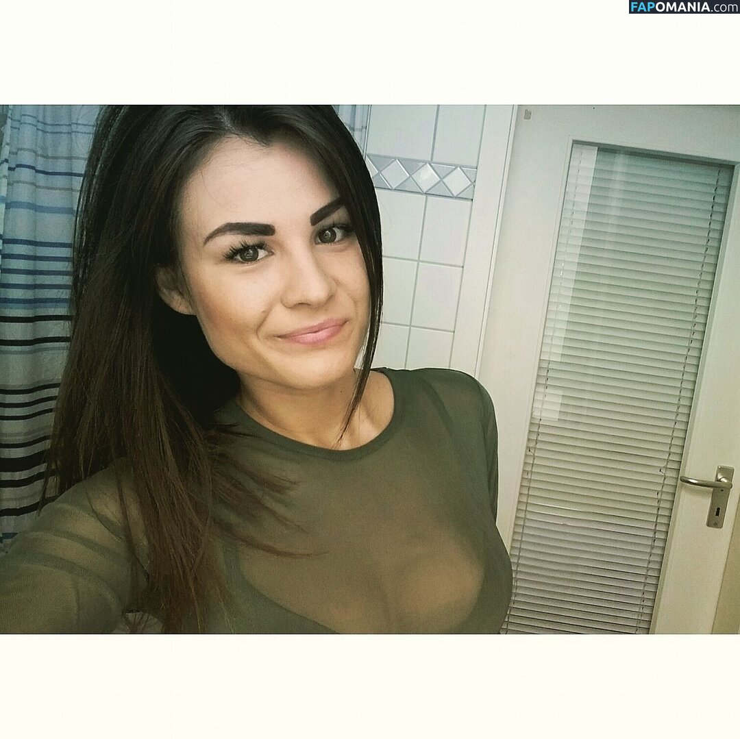amator_csajok / f.lillaa / petratimea Çıplak OnlyFans  Sızdırılmış Fotoğraf #2788