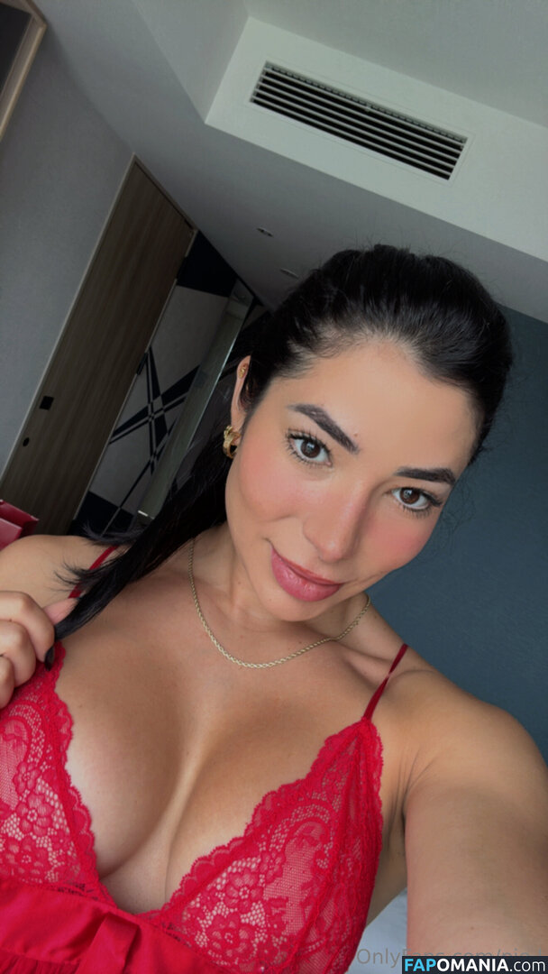 pie.aina / pie.l Çıplak OnlyFans  Sızdırılmış Fotoğraf #7