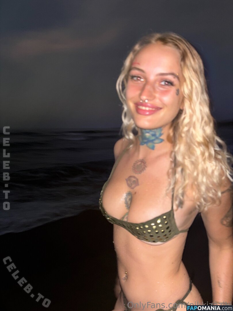 Pikkizaziki Çıplak OnlyFans  Sızdırılmış Fotoğraf #9