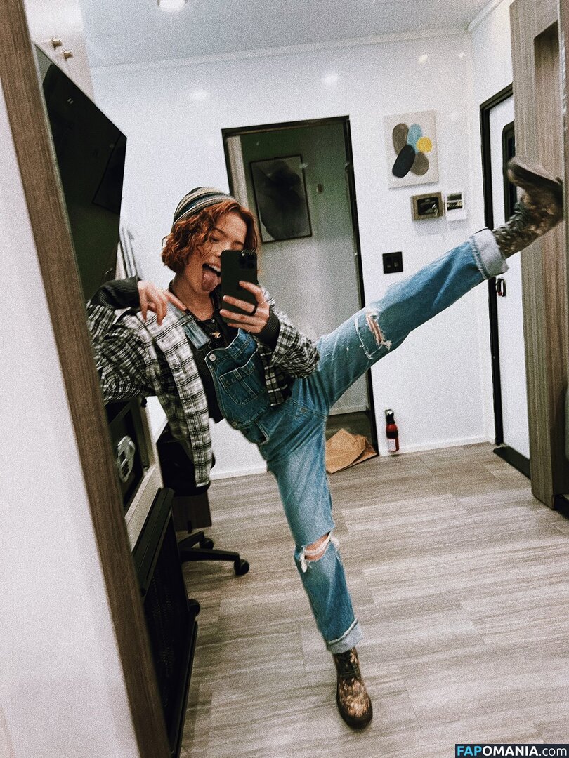 Piper Curda Çıplak OnlyFans  Sızdırılmış Fotoğraf #1