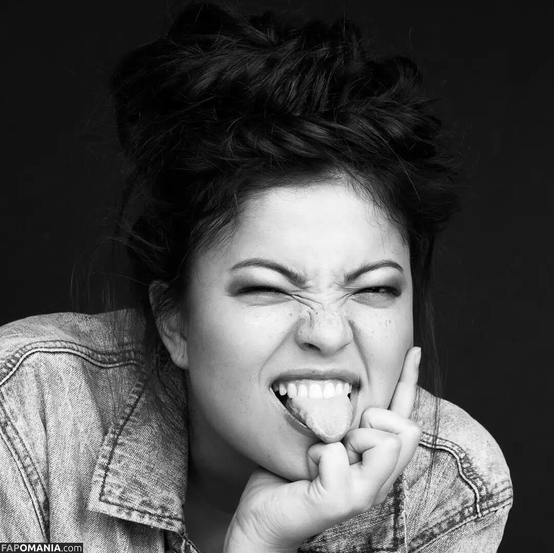 Piper Curda Çıplak OnlyFans  Sızdırılmış Fotoğraf #8