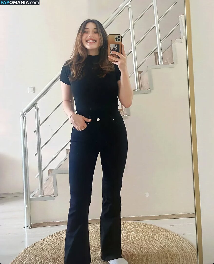 Pqueen / Turkish Streamer Çıplak OnlyFans  Sızdırılmış Fotoğraf #4