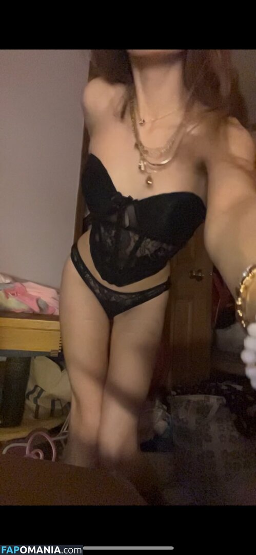Princess Emy / princess.e.m.y Çıplak OnlyFans  Sızdırılmış Fotoğraf #2