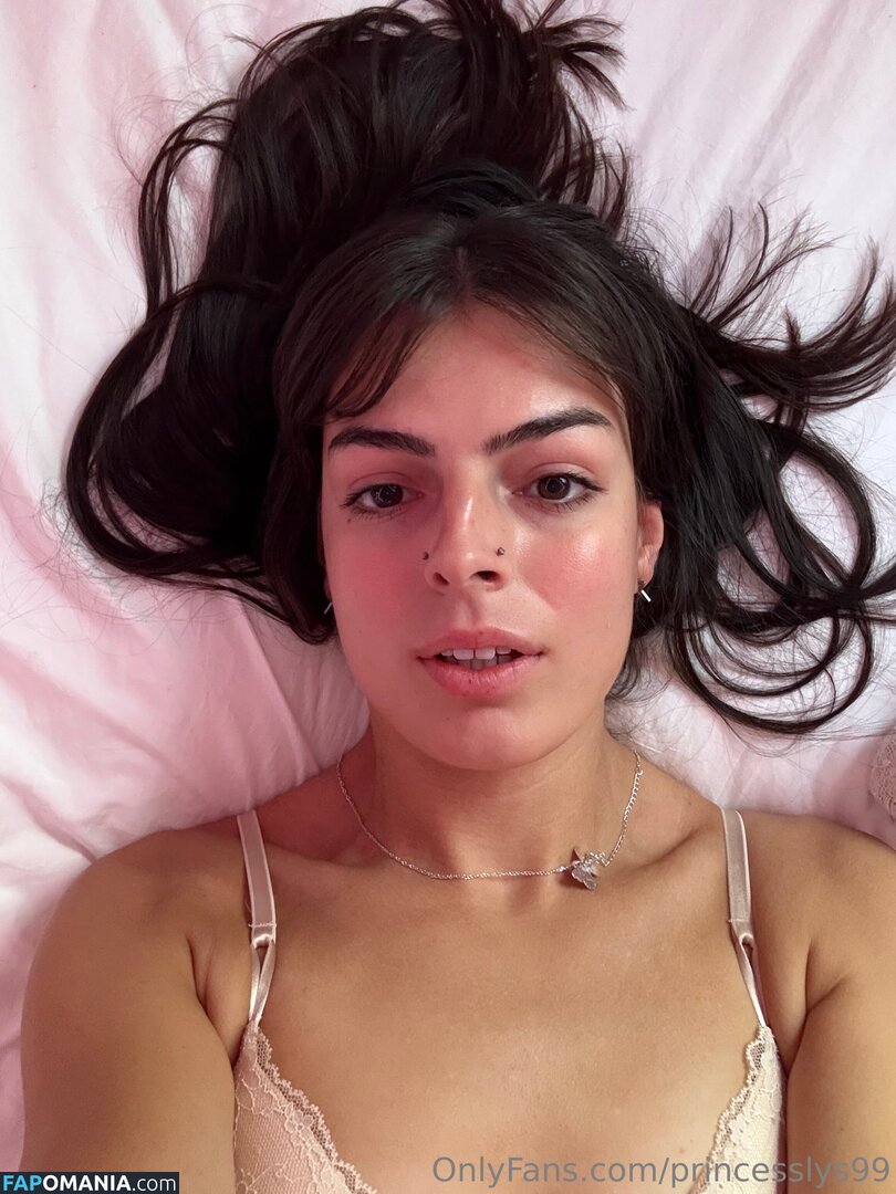 princesslys99 / princesslyss99 Çıplak OnlyFans  Sızdırılmış Fotoğraf #11