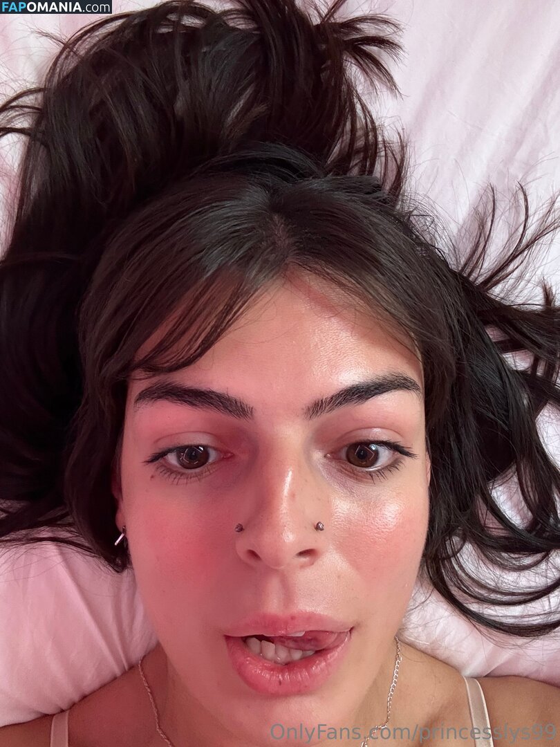 princesslys99 / princesslyss99 Çıplak OnlyFans  Sızdırılmış Fotoğraf #12