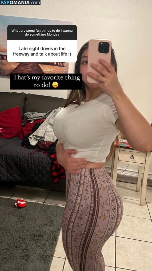 babyemilyver / princessemily / princesssaaemily Çıplak OnlyFans  Sızdırılmış Fotoğraf #3