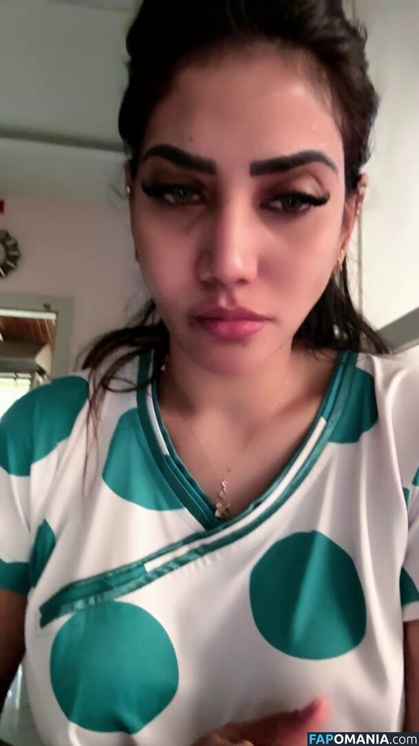 Priya Naidu / priya_naidu0422 Çıplak OnlyFans  Sızdırılmış Fotoğraf #9