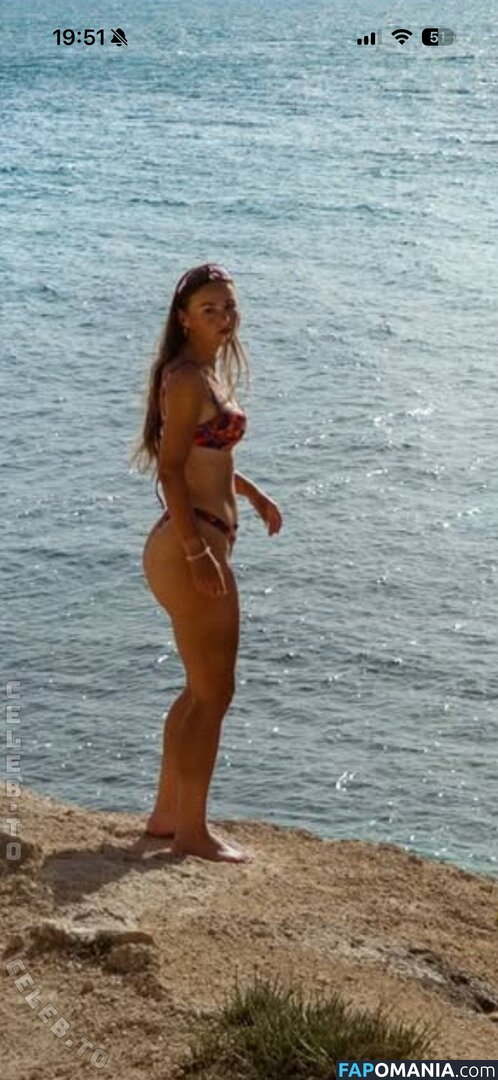 Puck Moonen / https: / moonenpuck / puckmoonen Çıplak OnlyFans  Sızdırılmış Fotoğraf #4