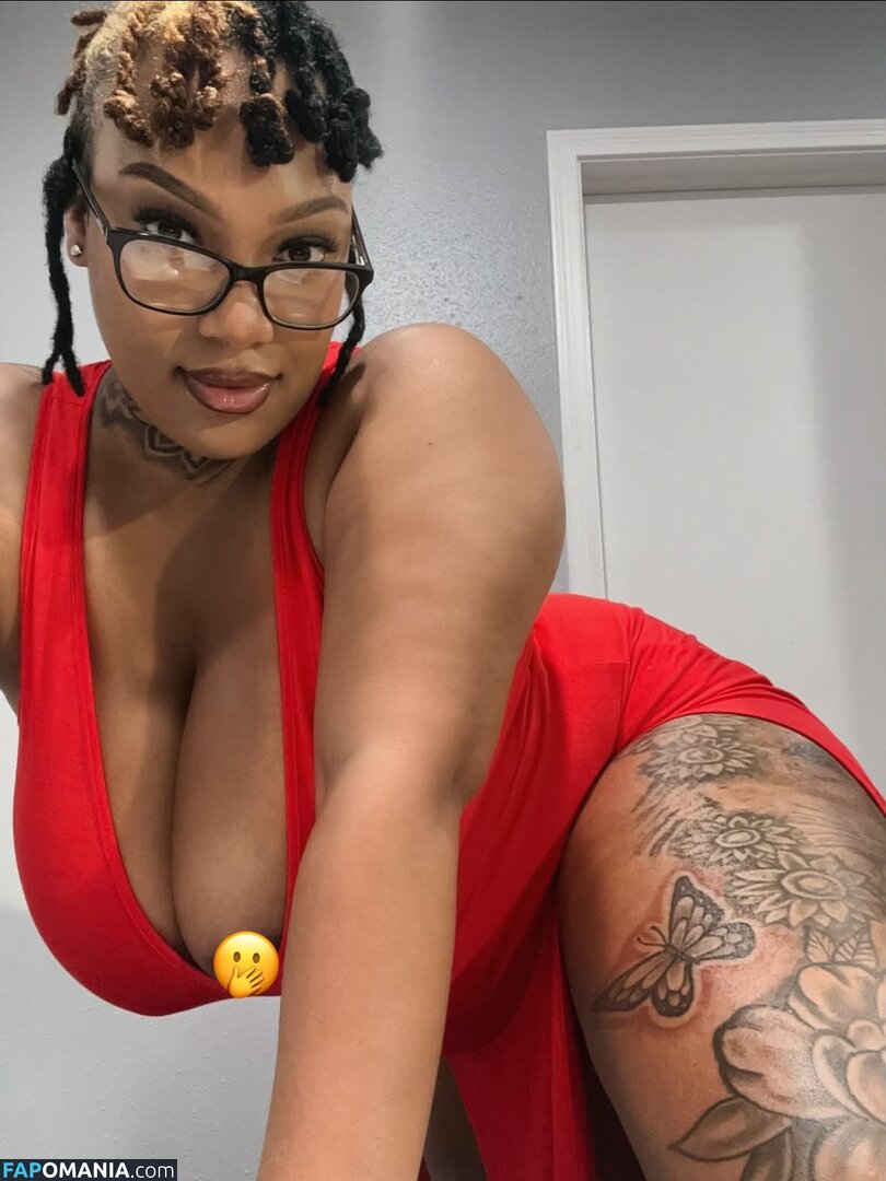 Queen Sznn / https: / locdqueenx Çıplak OnlyFans  Sızdırılmış Fotoğraf #3