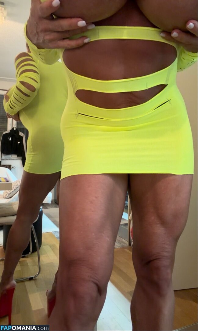QueenMuscleBoobs Çıplak OnlyFans  Sızdırılmış Fotoğraf #8