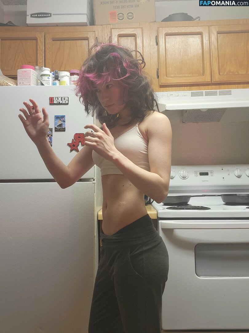 Queen Tofu Games / QueenTofu / Tofu_games / babytofu / https: Çıplak OnlyFans  Sızdırılmış Fotoğraf #527