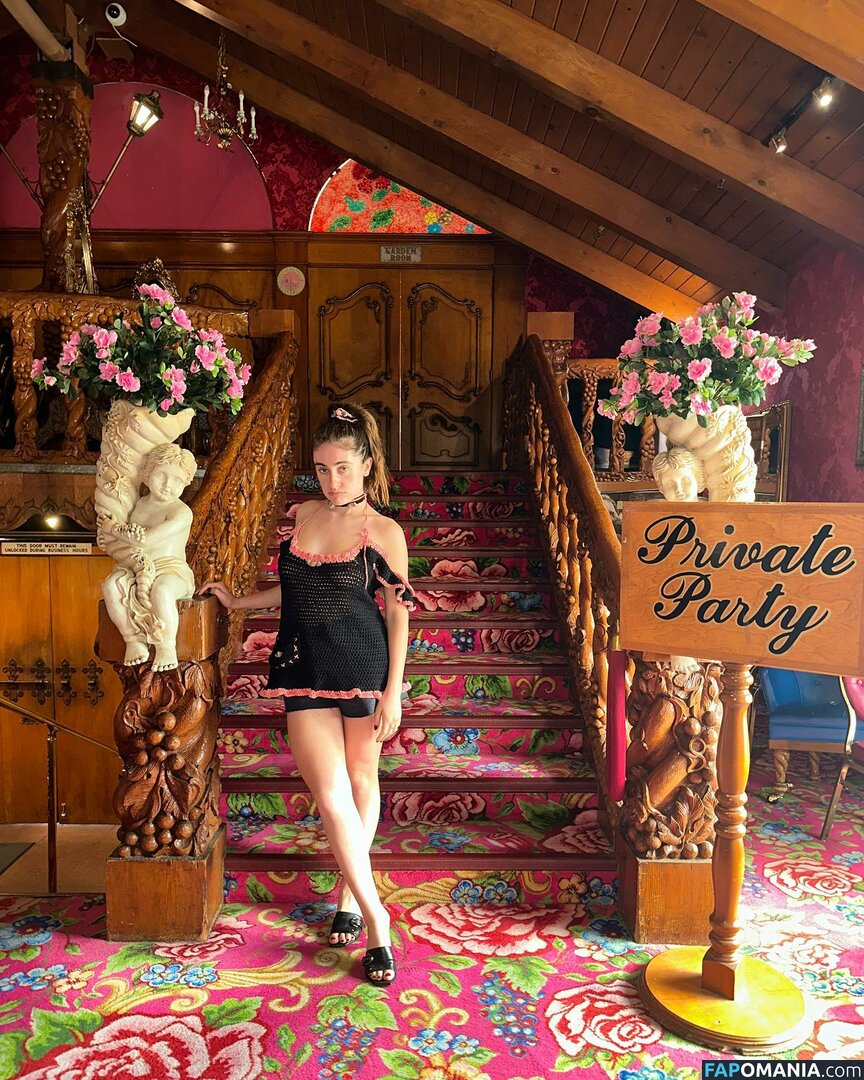 Rachel Anne Sennott / treaclychild Çıplak OnlyFans  Sızdırılmış Fotoğraf #55