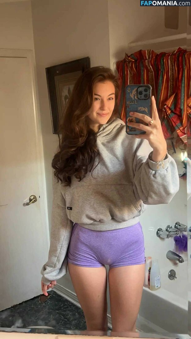 Beautyandbrainswithatwist / Rachel Michelle / rachellemichelle Çıplak OnlyFans  Sızdırılmış Fotoğraf #982