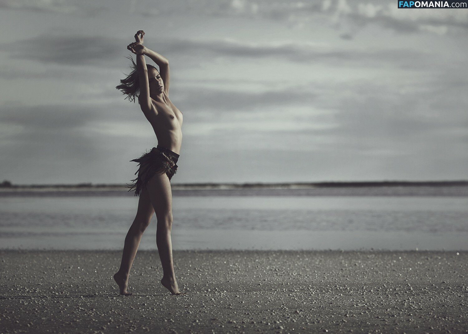 Rebecca Bagnol / _rebeccabagnol / bagnolrebecca / rebeccacambria_free Çıplak OnlyFans  Sızdırılmış Fotoğraf #1161