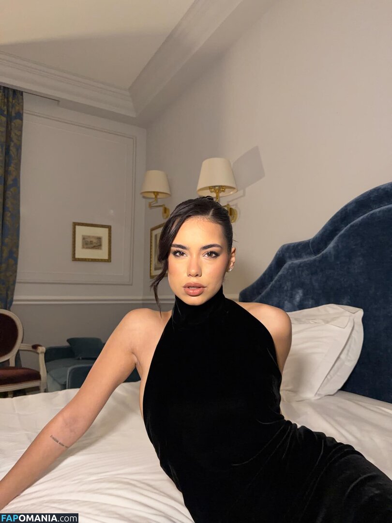 Rebecca Parziale / rebecca.parziale Çıplak OnlyFans  Sızdırılmış Fotoğraf #3